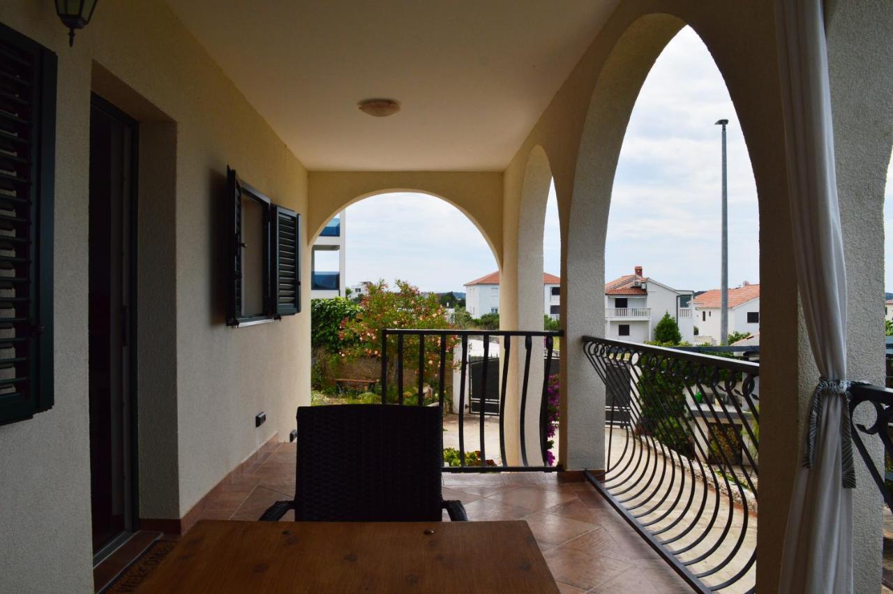 Apartments Starshine & Lighthouse Rogoznica  Exterior photo